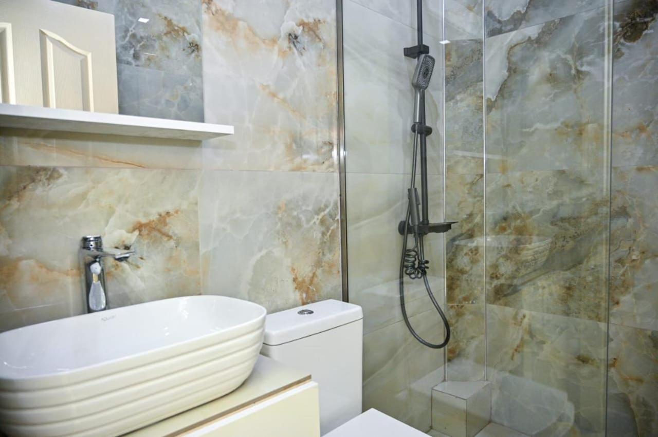 Andi Apartments Durres Exterior photo