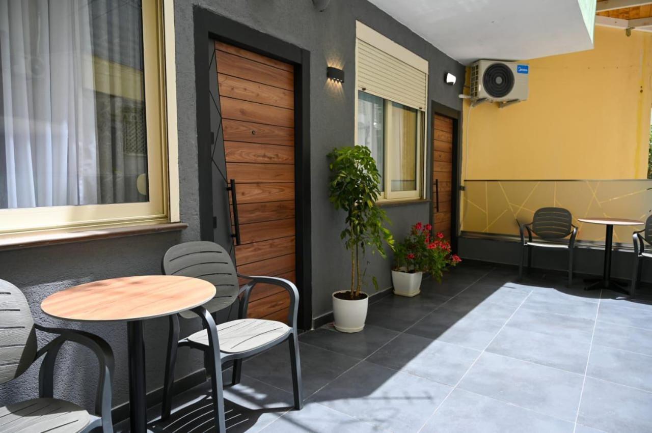 Andi Apartments Durres Exterior photo