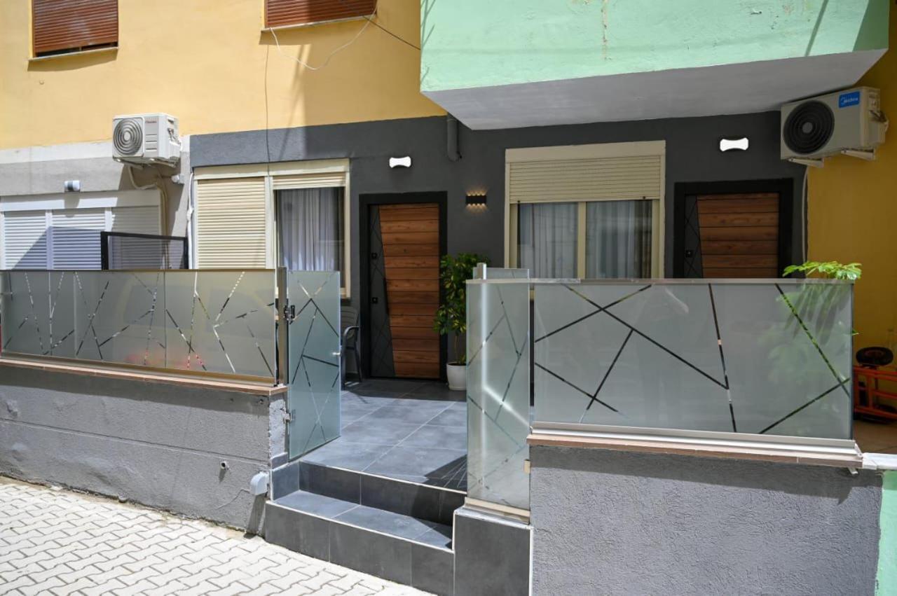 Andi Apartments Durres Exterior photo