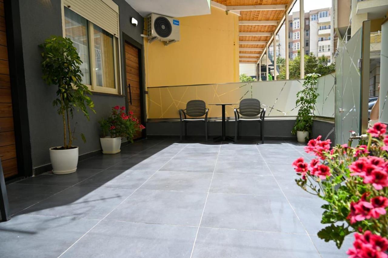 Andi Apartments Durres Exterior photo